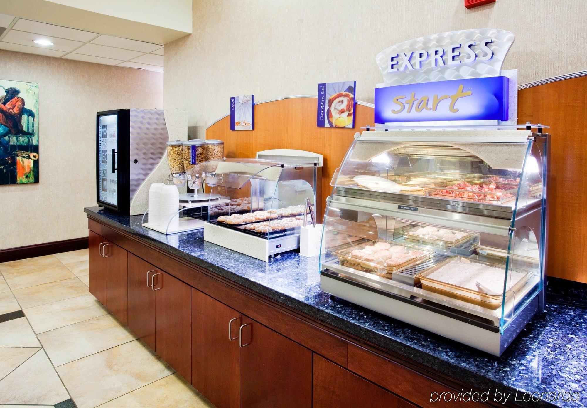 Holiday Inn Express Arrowood By Ihg Charlotte Restauracja zdjęcie