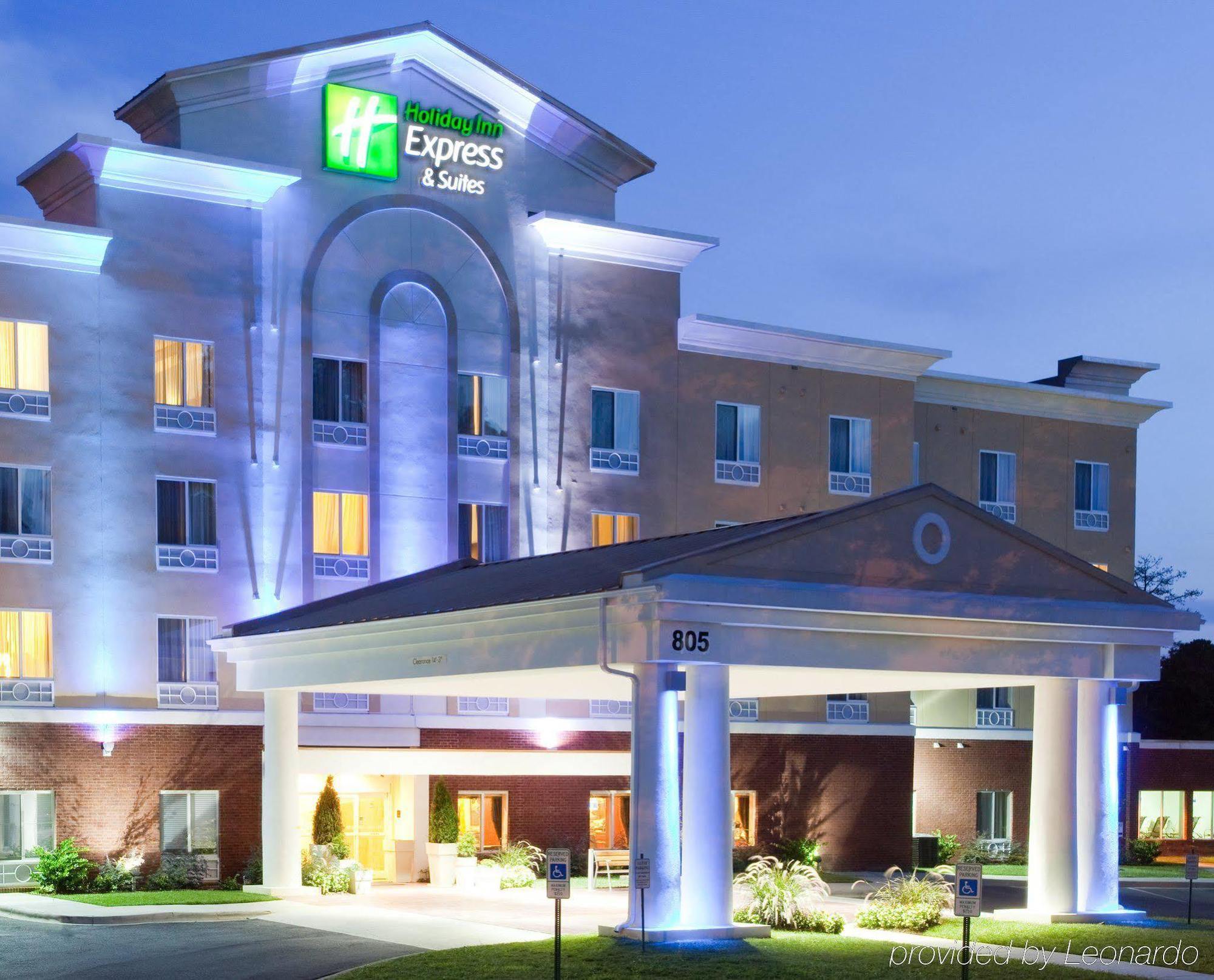 Holiday Inn Express Arrowood By Ihg Charlotte Zewnętrze zdjęcie